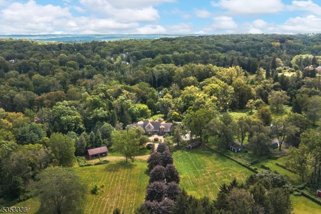 303 Mendham Rd, Bernardsville Boro, NJ 07924