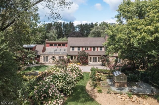 303 Mendham Rd, Bernardsville Boro, NJ 07924