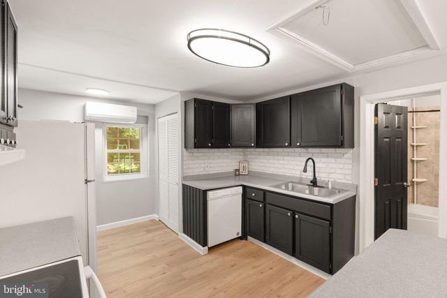 700 TOMAHAWK TRL, Winchester, VA 22602