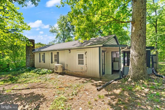 700 TOMAHAWK TRL, Winchester, VA 22602
