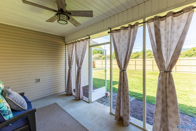 7006 Freedom Park Circle, Owens Cross Roads, AL 35763