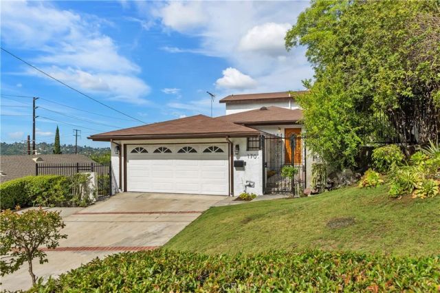 1707 Upperton, Los Angeles, CA 90042