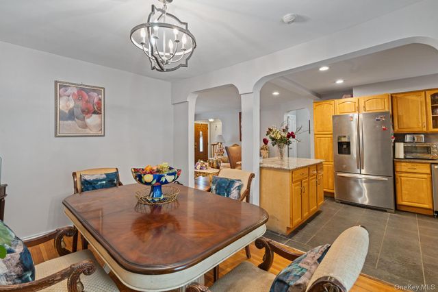 947 Glenwood Road, West Hempstead, NY 11552