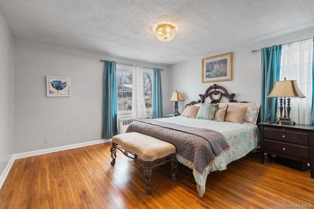 947 Glenwood Road, West Hempstead, NY 11552