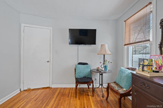 947 Glenwood Road, West Hempstead, NY 11552