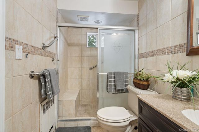 947 Glenwood Road, West Hempstead, NY 11552