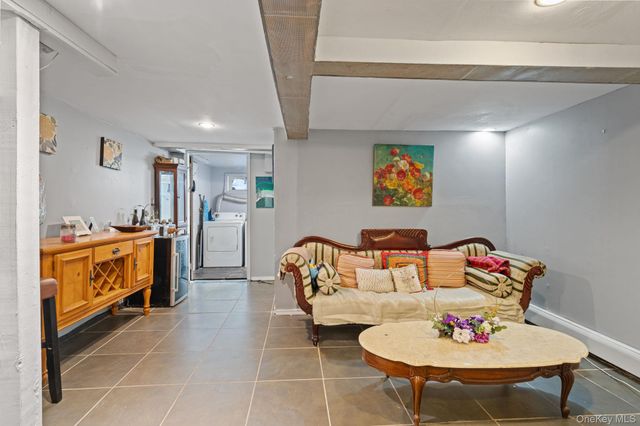 947 Glenwood Road, West Hempstead, NY 11552