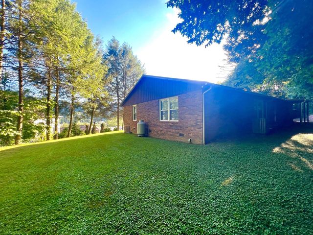 97 SIMONTON Drive, Harlan, KY 40831