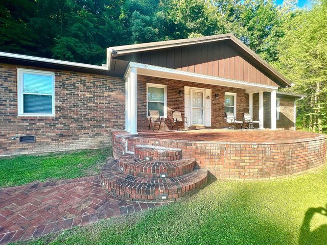 97 SIMONTON Drive, Harlan, KY 40831