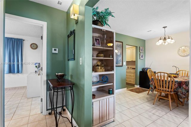 16750 NE 14th Ave 301, Miami, FL 33162