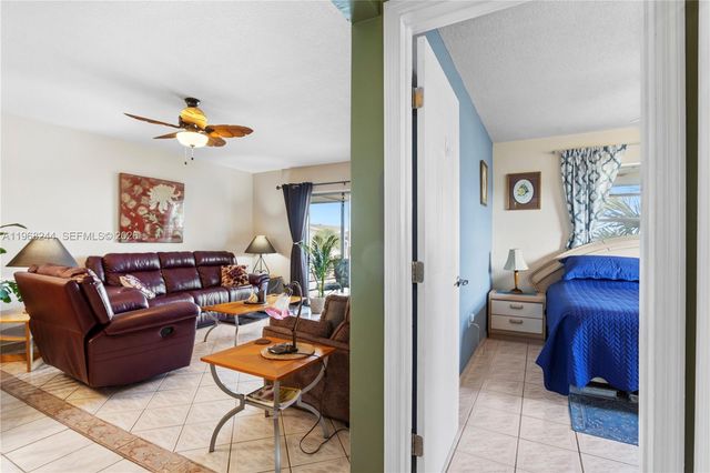 16750 NE 14th Ave 301, Miami, FL 33162