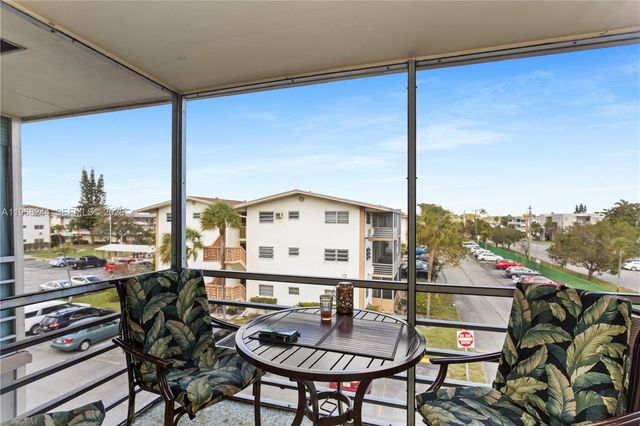 16750 NE 14th Ave 301, Miami, FL 33162