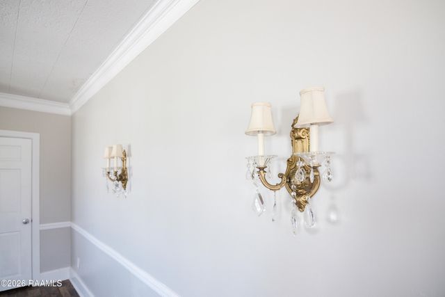 311 S Morgan Avenue, Broussard, LA 70518