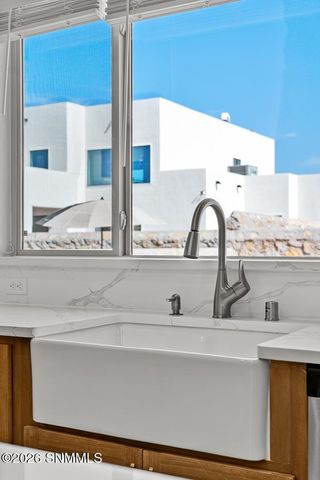3921 Royal View Street, Las Cruces, NM 88012