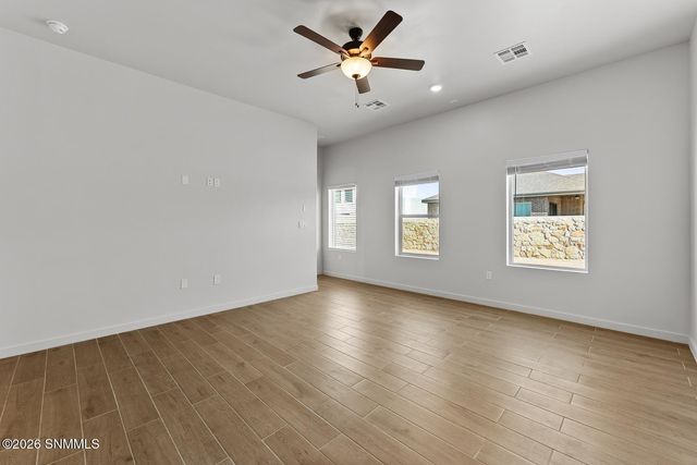3921 Royal View Street, Las Cruces, NM 88012