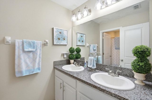 11201 LELAND GROVES DRIVE, Riverview, FL 33579