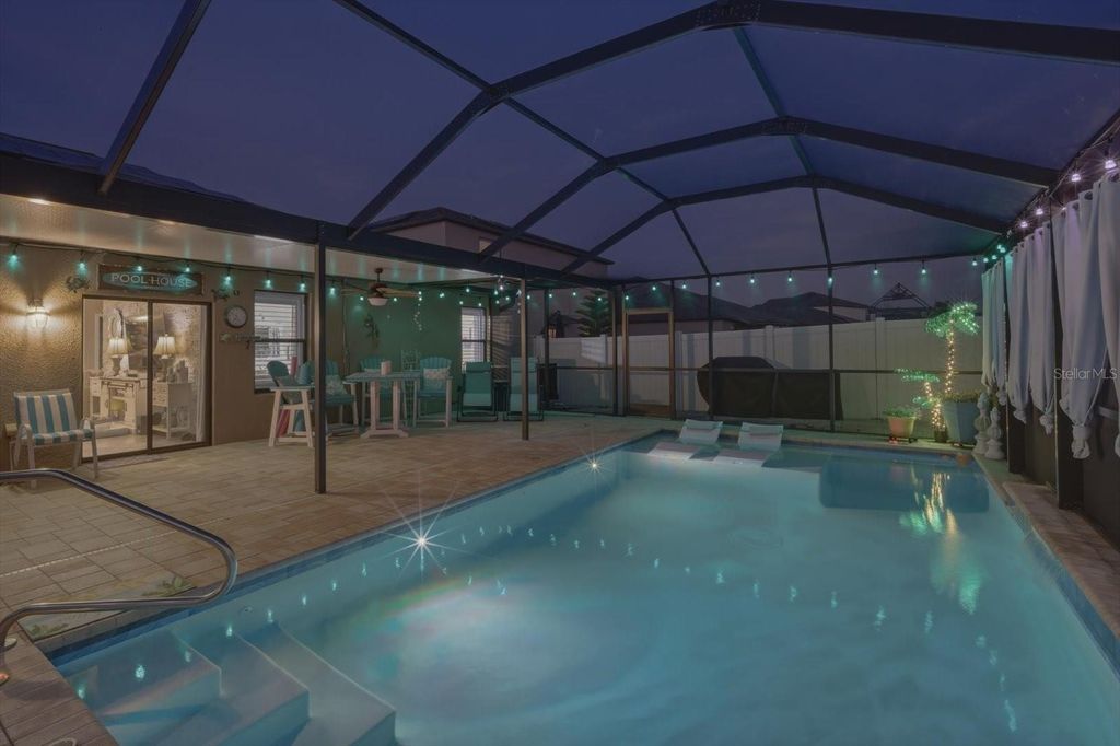 Image 3 of property listing at 11201 LELAND GROVES DRIVE, Riverview, FL 33579