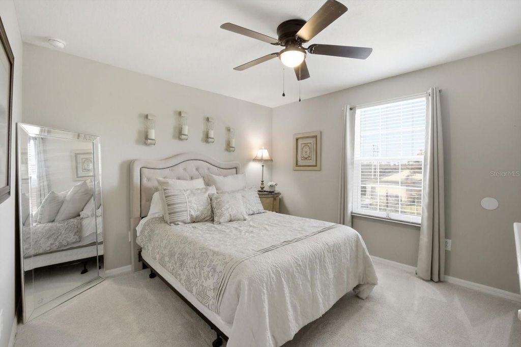 Image 25 of property listing at 11201 LELAND GROVES DRIVE, Riverview, FL 33579