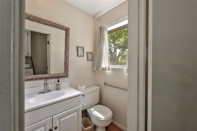 10406 Sagevale Court, Houston, TX 77089