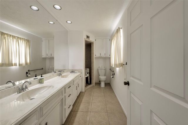 10406 Sagevale Court, Houston, TX 77089