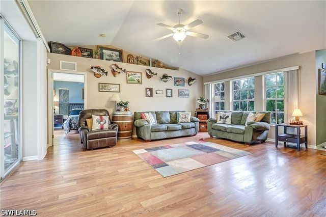 4070 10th AVE SE, Naples, FL 34117