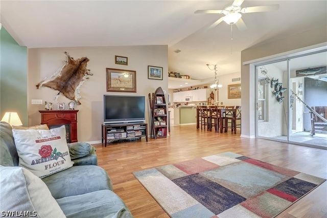 4070 10th AVE SE, Naples, FL 34117