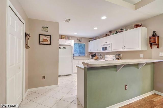 4070 10th AVE SE, Naples, FL 34117