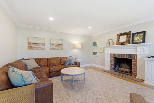 1909 Harpeth River Dr, Brentwood, TN 37027