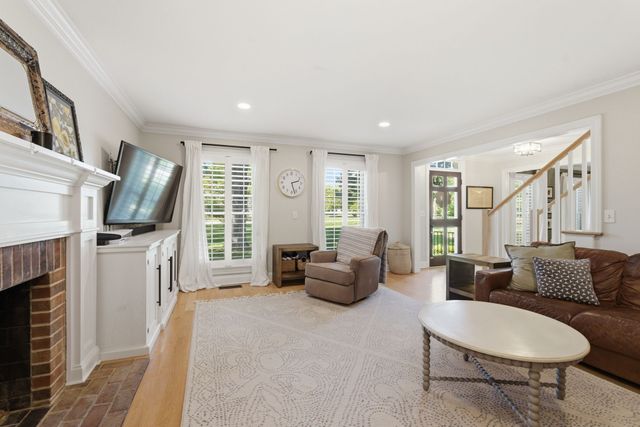 1909 Harpeth River Dr, Brentwood, TN 37027