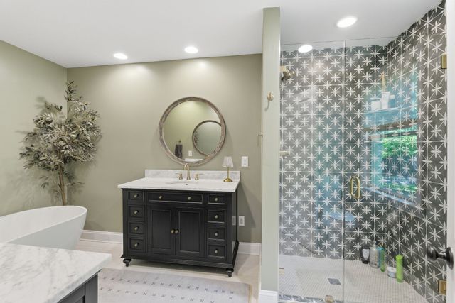 1909 Harpeth River Dr, Brentwood, TN 37027