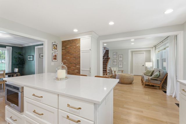 1909 Harpeth River Dr, Brentwood, TN 37027