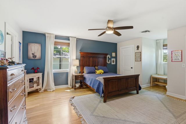 1909 Harpeth River Dr, Brentwood, TN 37027