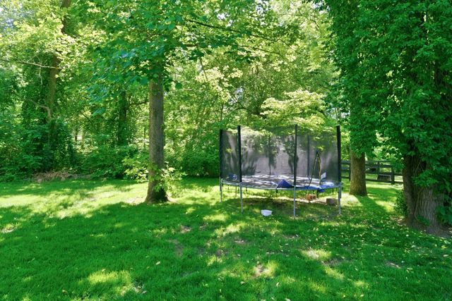1909 Harpeth River Dr, Brentwood, TN 37027