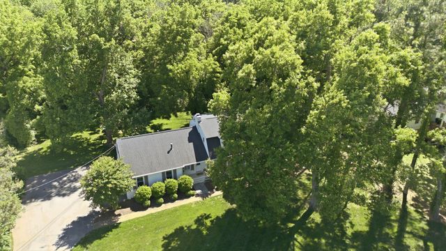 1909 Harpeth River Dr, Brentwood, TN 37027