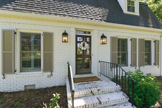 1909 Harpeth River Dr, Brentwood, TN 37027