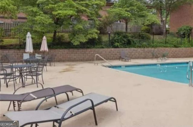 2518 Bradford Square NE, Atlanta, GA 30345