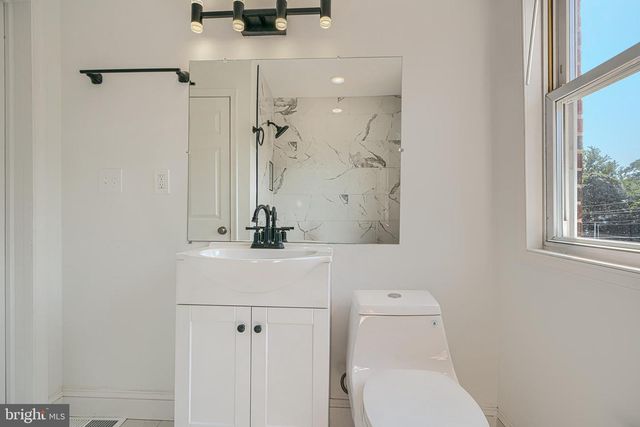 2322 DRUID PARK DR, Baltimore, MD 21215
