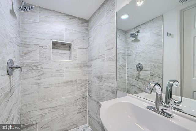2322 DRUID PARK DR, Baltimore, MD 21215