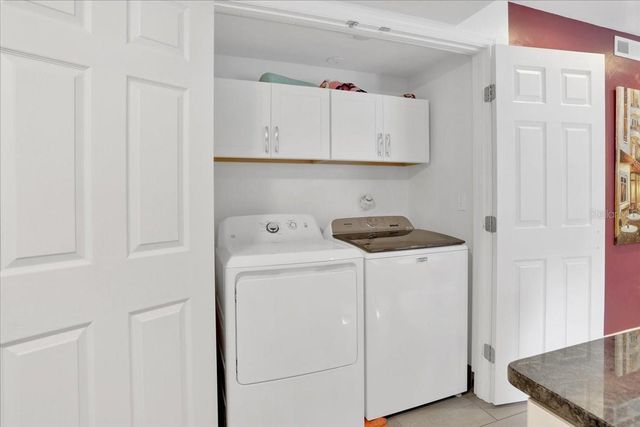 1940 NW 35TH STREET, Gainesville, FL 32605