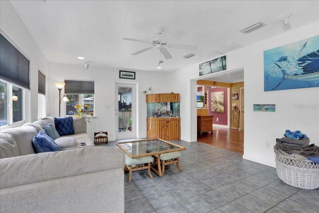 1940 NW 35TH STREET, Gainesville, FL 32605