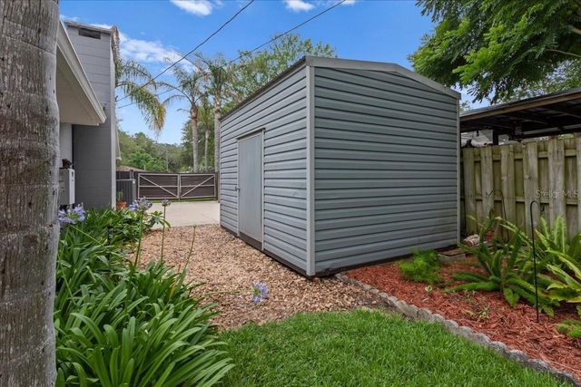 1940 NW 35TH STREET, Gainesville, FL 32605