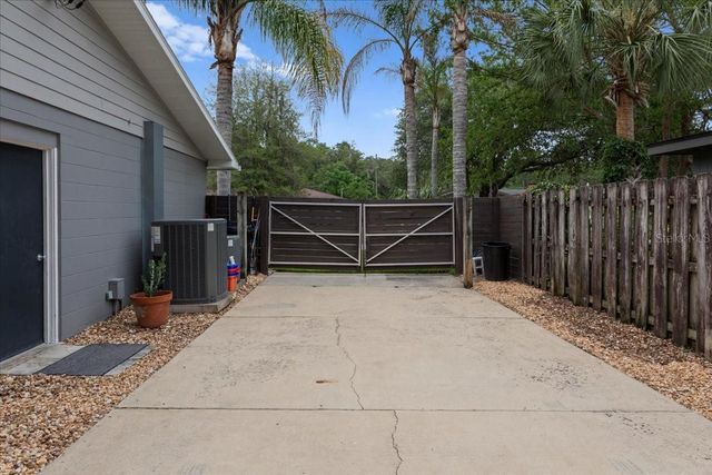 1940 NW 35TH STREET, Gainesville, FL 32605