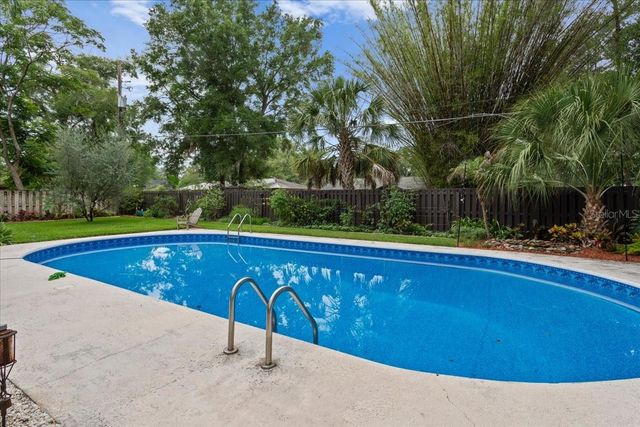 1940 NW 35TH STREET, Gainesville, FL 32605