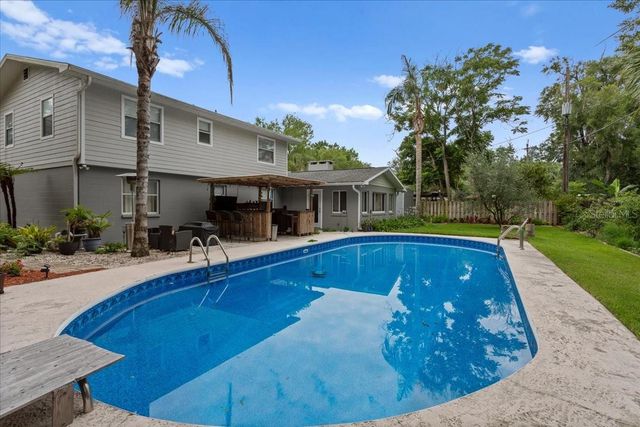 1940 NW 35TH STREET, Gainesville, FL 32605