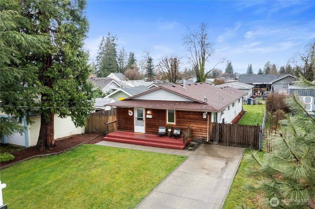 1975 Wilson Avenue, Enumclaw, WA 98022