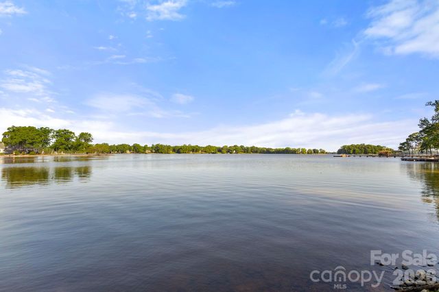 230 Leisure Lane, Salisbury, NC 28146