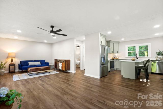230 Leisure Lane, Salisbury, NC 28146