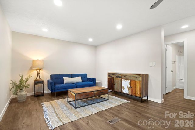 230 Leisure Lane, Salisbury, NC 28146