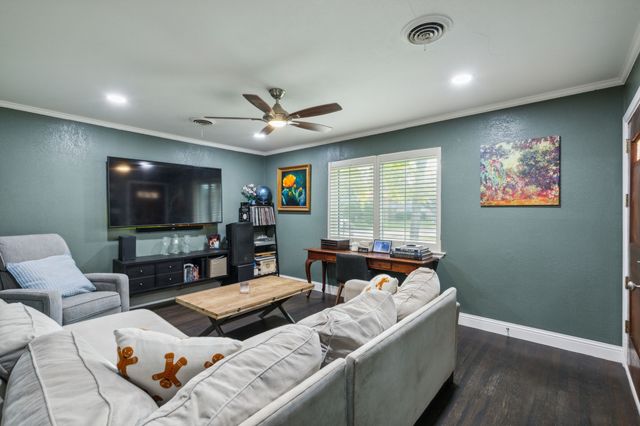 8938 Angleton Place, Dallas, TX 75243