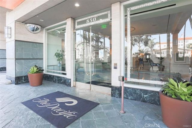 850 E Ocean Boulevard 202, Long Beach, CA 90802